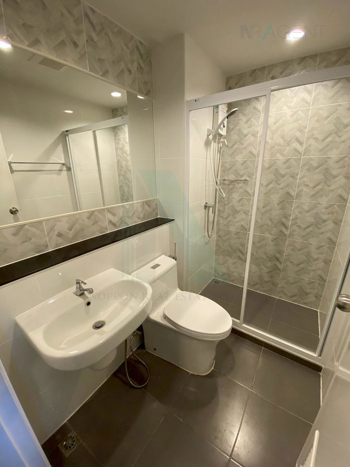 picture For Rent Condo REGENT HOME BANGNA Building A, Floor 8,1 bed room, Room size 28 sqm - 8/8