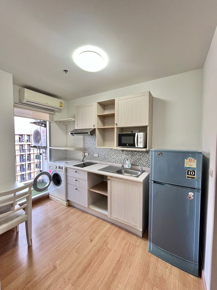 รูป 🔴ว่าง🔴 ห้องสวย สภาพดี 🌷🌷เฟอร์+เครื่องใช้ไฟฟ้าครบครัน (มีเครื่องซักผ้า) ✅️✅️ พร้อมเข้าอยู่ได้เลย ☎️สนใจติดต่อ 085-235-1309 ยุ้ย💐 - รูปที่ 6/17