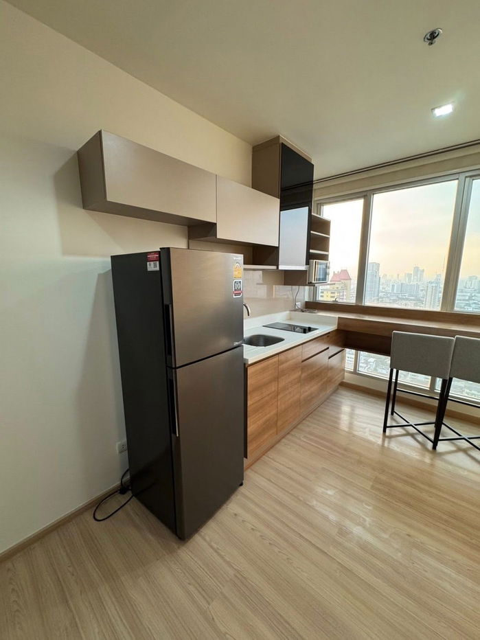 picture ST0549 Rhythm Phahol - Ari ST0549 - 12/21