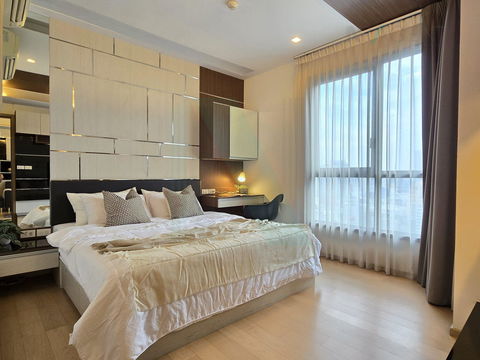 🚩 For Rent Condo HQ THONGLOR Building 1, Floor 26,1 bed room, Room size 50.00 sqm