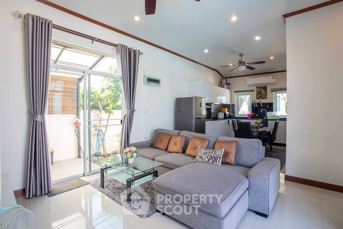 picture 3-BR Condo at Beach 7 Condominium close to Jomtien Beach (ID 2578779) - 25/34