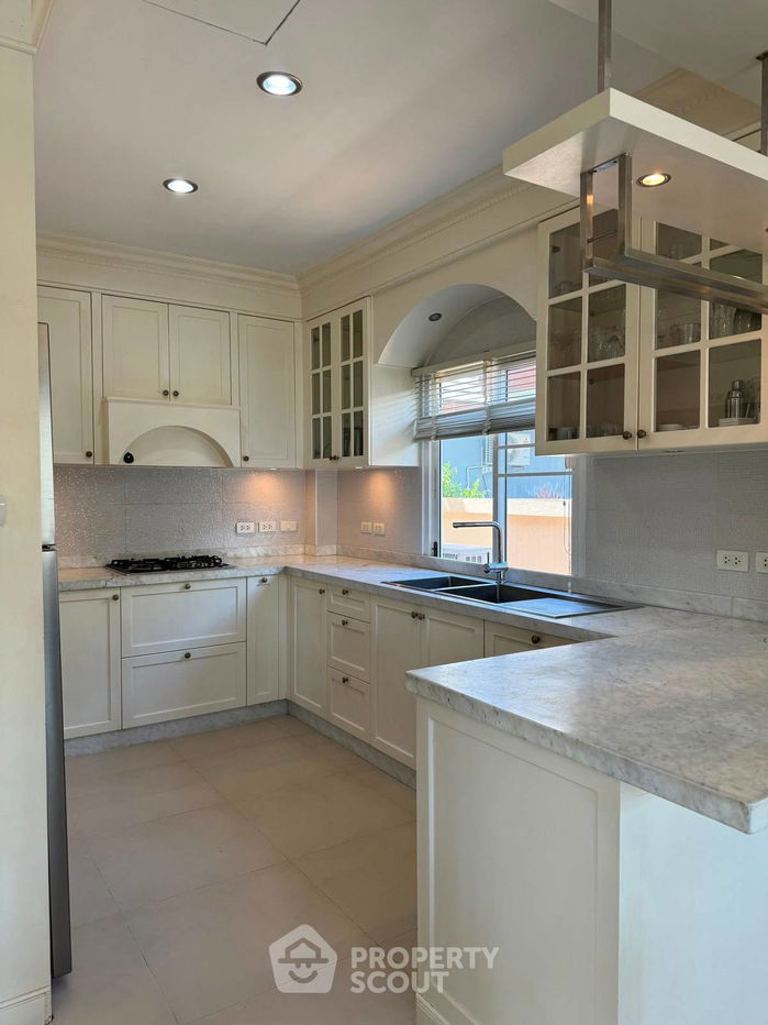 picture 3-BR Condo at Wyndham Jomtien Pattaya close to Pattaya (ID 2576401) - 15/20