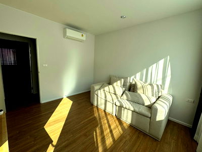 Townhouses for rent : 🐶🐱 Pet Friendly 🟨🟧🟥HHM0065-02  Baan Klang Muang Rama 9 – Krungthep Kreetha 💌LINE : @274bgkdg🟥🟧🟨