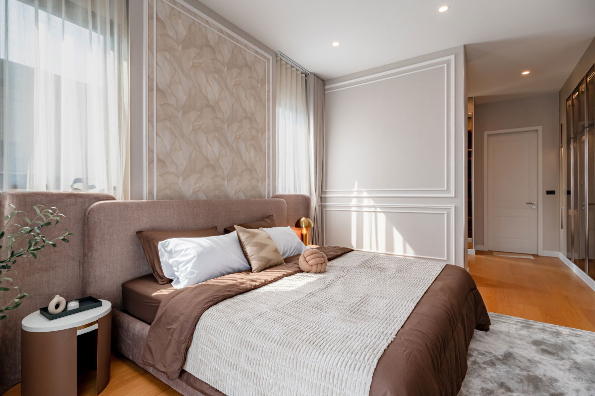 รูป ขายบ้านเดี่ยวหรู 3 ชั้น Cinq Royal กรุงเทพกรีฑา | 5 ห้องนอน | พื้นที่ใช้สอย 705 ตร.ม. - รูปที่ 30/32