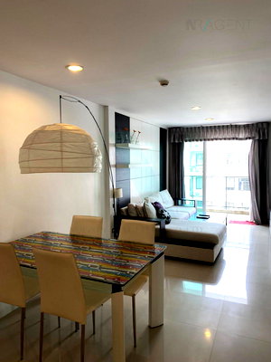 Condos for rent : For Rent Condo THE SILK PHAHOLYOTHIN-AREE 2 Building 1, Floor 6,1 bed room, Room size 82 sqm