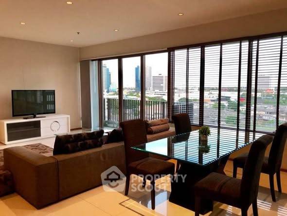 picture 3-BR Condo at The Emporio Place near BTS Phrom Phong (ID 2579936) - 3/19