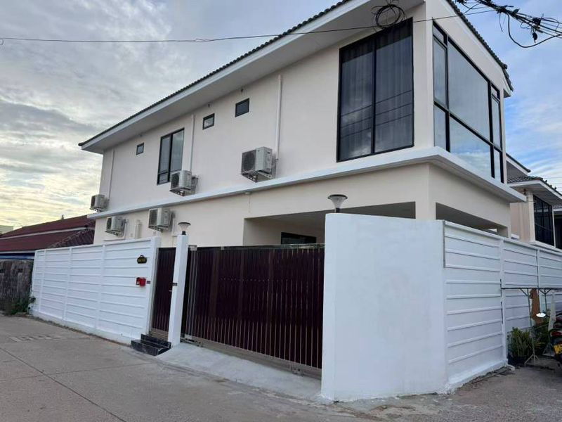 รูป ให้เช่า บ้านเดี่ยว ซอยกอไผ่ 7 ห้องนอน 8 ห้องน้ำ - รูปที่ 10/10