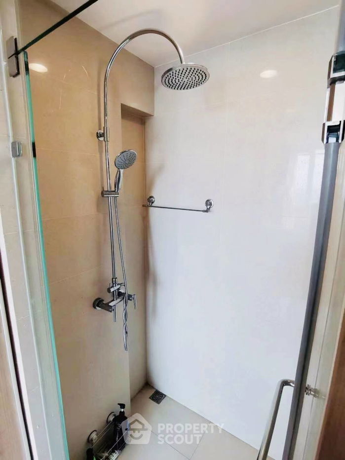 รูป คอนโด 1-ห้องนอน ที่ เดอะ ริเวียร่า วงศ์อมาตย์ ใกล้ ปราสาทสัจธรรม (ID 998153) - รูปที่ 4/5