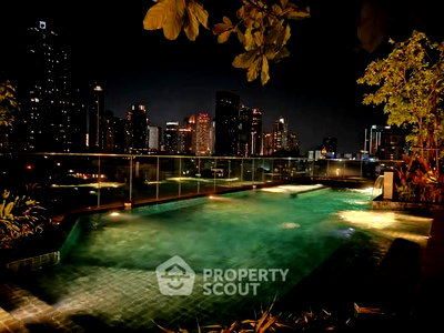 Condos for rent : 2-BR Condo at Oka Haus Sukhumvit 36 near BTS Thong Lor (ID 2577863)