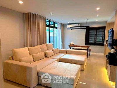 Houses for rent Samut Prakarn : 4-BR House in Bang Phli Yai (ID 2578647)