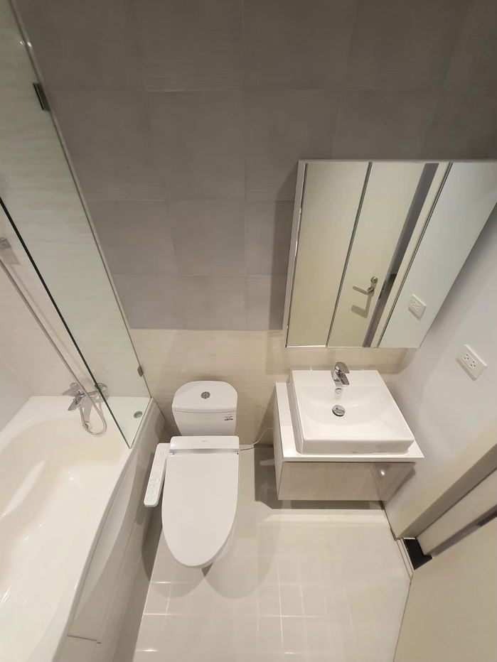 picture ST0579 Runesu Thonglor 5 ST0579 - 7/13