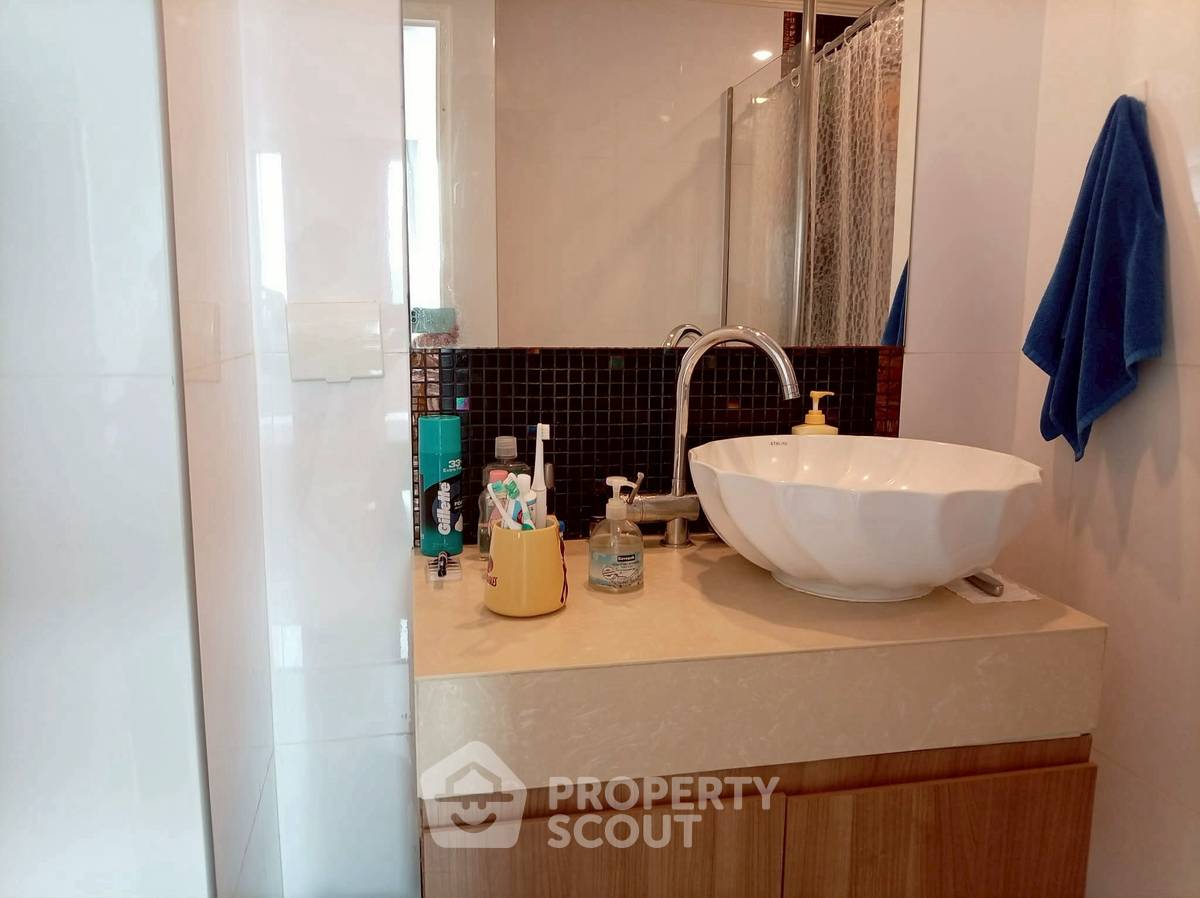 picture 2-BR Condo at Amazon Residence Pattaya Condominiums close to Pattaya (ID 2578909) - 18/18