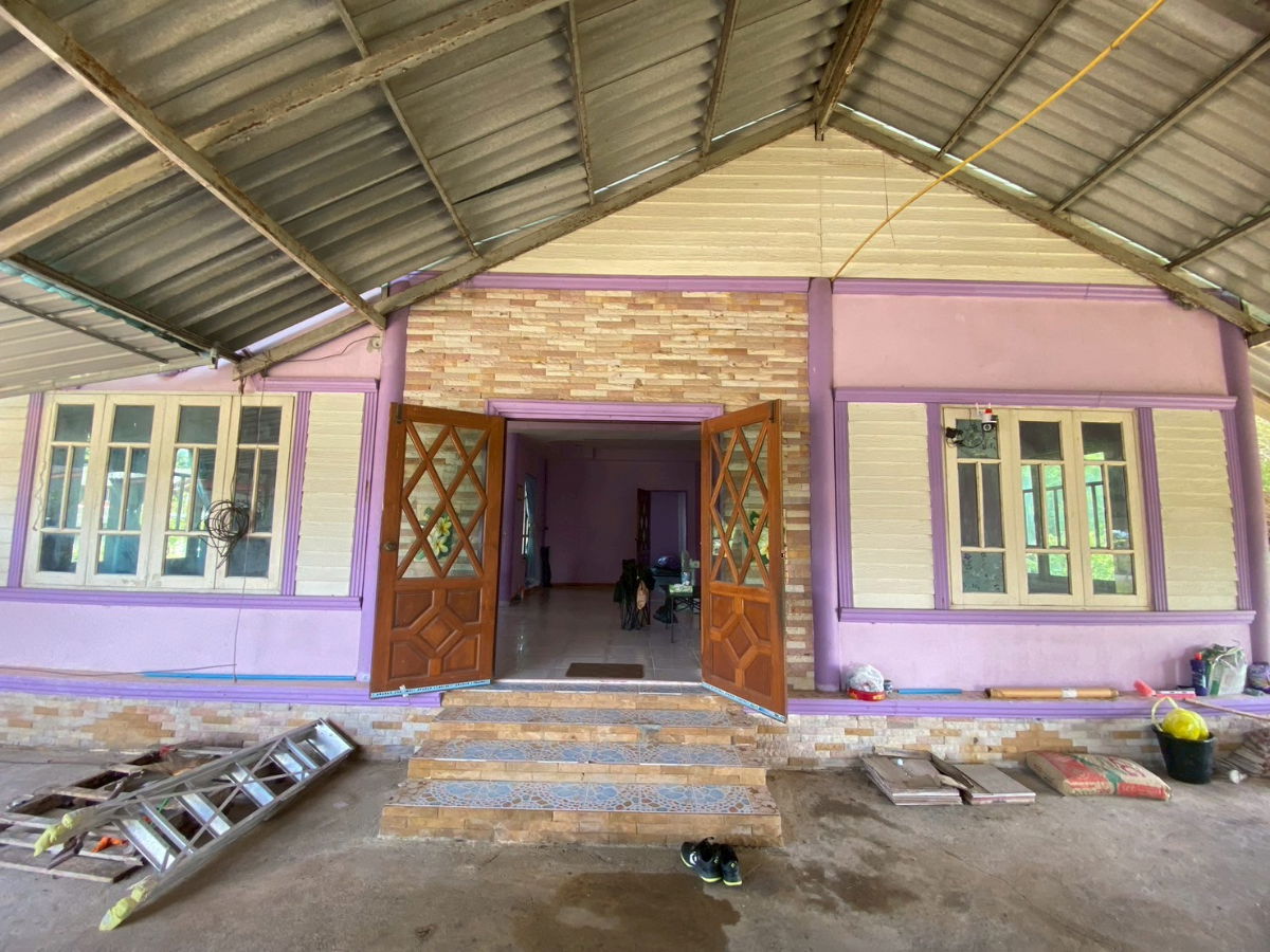 รูป ขายบ้านมือสอง สภาพดี พร้อมที่ดินแปลงใหญ่ บรรยากาศธรรมชาติ - รูปที่ 4/11