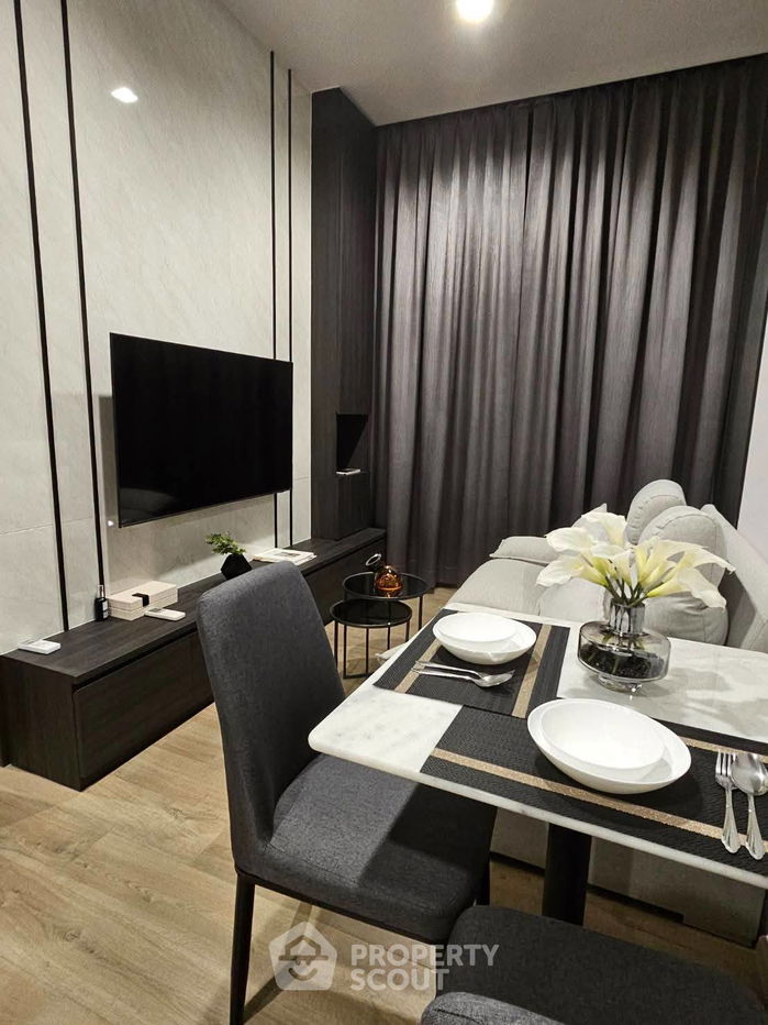 picture 1-BR Condo at The Crest Park Residences near MRT Phahon Yothin (ID 2575153) - 9/12