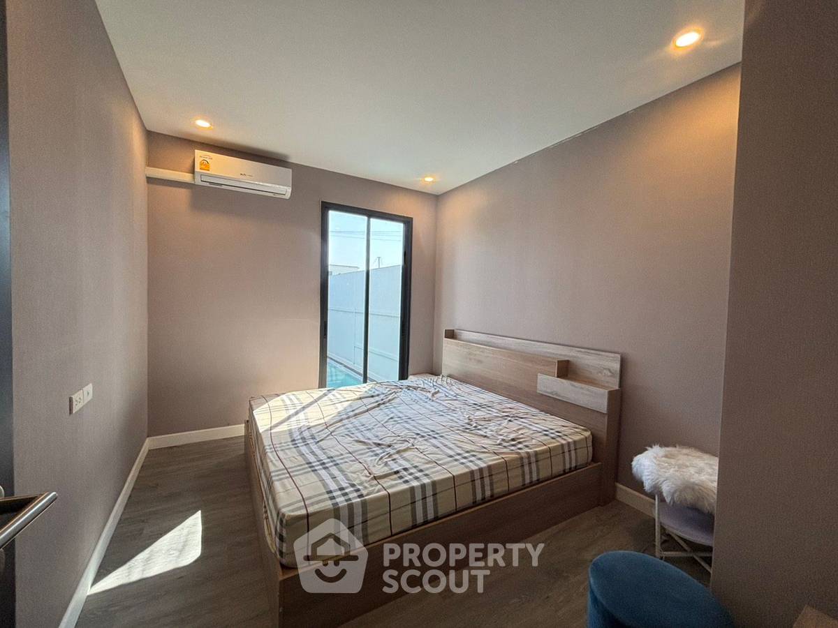 picture 2-BR Villa at Villa Town Pool Huahin close to Hua Hin City (ID 2579986) - 2/7
