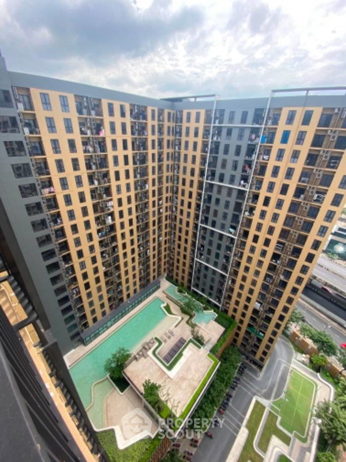 picture 2-BR Condo at Plum Condo Pinklao Station near MRT Bang Yi Khan (ID 633621) - 1/12