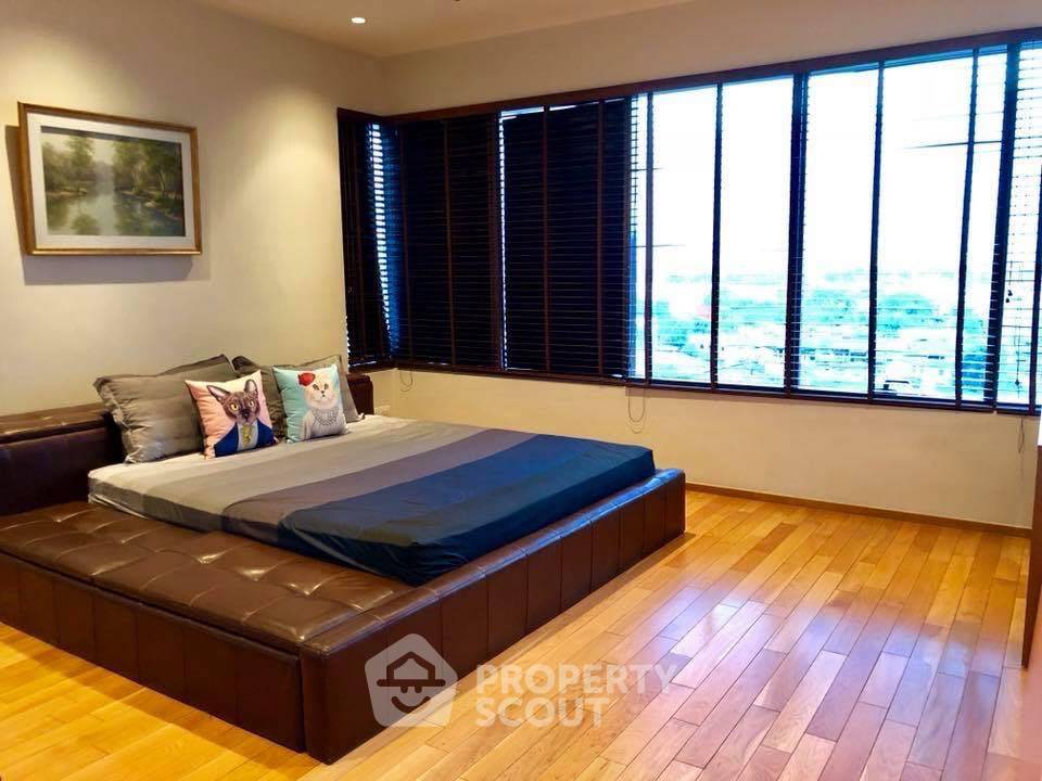 picture 3-BR Condo at The Emporio Place near BTS Phrom Phong (ID 2579936) - 6/19