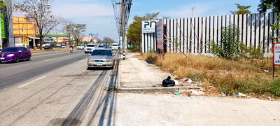 ที่ดิน เมืองฉะเชิงเทรา ฉะเชิงเทรา : ขายที่ดิน350ตรว ติดโรงแรมบีบีเฮ้าส์