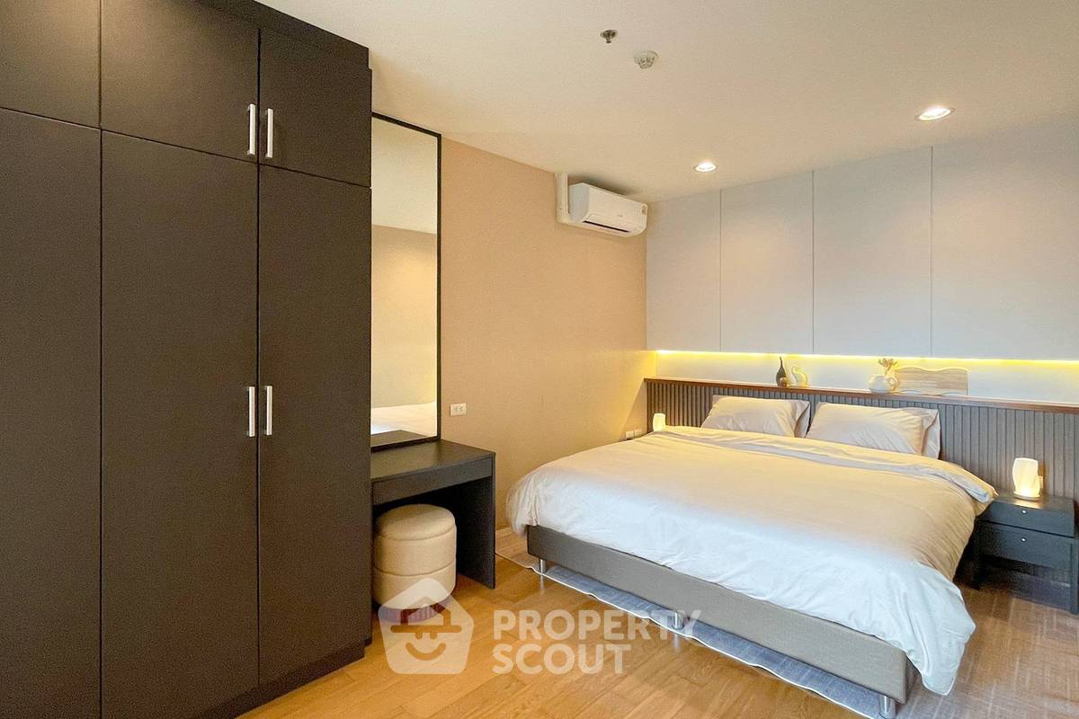 picture 2-BR Condo at Villa Sikhara Condominium close to Phrom Phong (ID 2578730) - 8/17