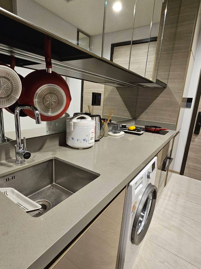 รูป The Crest Park Residences ขนาด 35 ตร.ม. ชั้น 35 วิวเมือง ใกล้ MRT พหลโยธิน 80 เมตร - รูปที่ 11/12