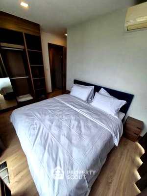 Condos for sale Soi Sukhumvit 71 : 2-BR Condo at Taka Haus Ekamai 12 near BTS Ekkamai (ID 2578641)