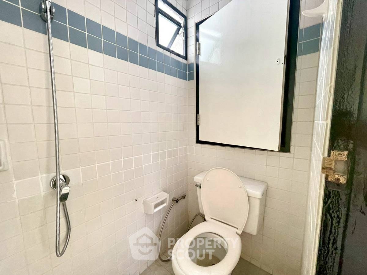 รูป คอนโด 3-ห้องนอน ที่ เกียรติธานี ซิตี้แมนชั่น ใกล้ MRT เพชรบุรี (ID 2578544) - รูปที่ 6/17