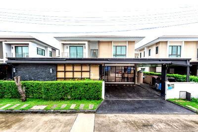 ขายบ้านเดี่ยว : ขายบ้านเดี่ยวหรู The City รามอินทรา | 4 ห้องนอน 4 ห้องน้ำ | พื้นที่ใช้สอย 275 ตร.ม.