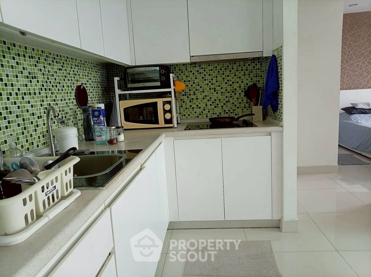 picture 2-BR Condo at Amazon Residence Pattaya Condominiums close to Pattaya (ID 2578909) - 9/18