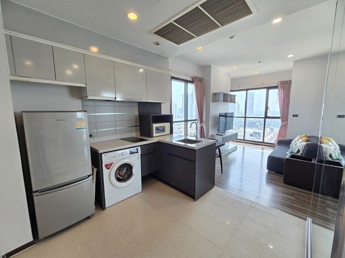 🔔ให้เช่า🔔 ห้องมุมเป็นส่วนตัว ตกแต่งใหม่ วิวแบบ Panorama โครงการ Wyne by Sansiri