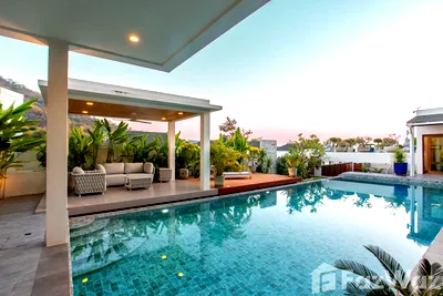 Houses for sale Hua Hin Prachaubkirikhan : Luxurious 4 Bedroom Pool Villa For Sale At Hillside Hamlet 7 5997745