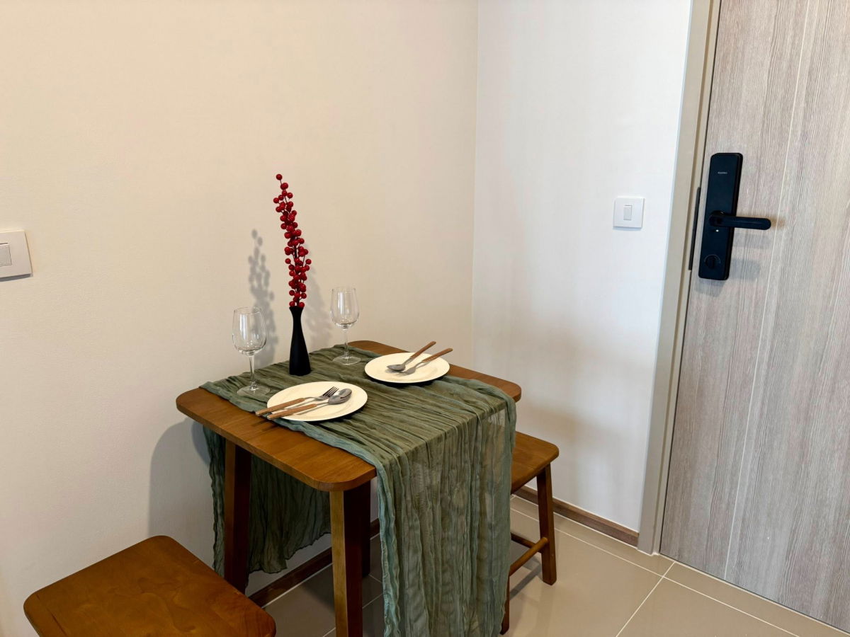 picture ST0551 LIFE Rama 4 – Asoke ST0551 - 12/13