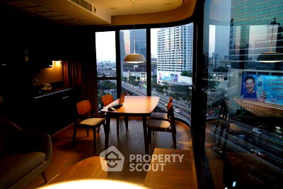 ขายคอนโด : คอนโด 2-ห้องนอน ที่ แอชตัน จุฬา - สีลม ใกล้ MRT สามย่าน (ID 2575082)