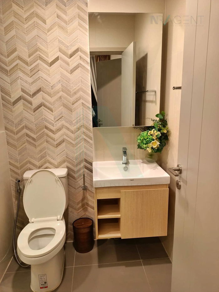 picture For Rent Condo OKA HAUS SUKHUMVIT 36 Building 1, Floor 23,1 bed room, Room size 27.00 sqm - 7/8