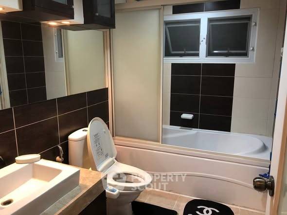 รูป คอนโด 2-ห้องนอน ที่ แกรนด์ เฮอริเทจ ทองหล่อ ใกล้ BTS พร้อมพงษ์ (ID 2576417) - รูปที่ 2/9