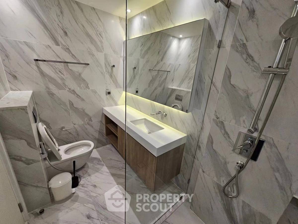 picture 2-BR Condo at Muniq Sukhumvit 23 near MRT Sukhumvit (ID 2575440) - 13/21