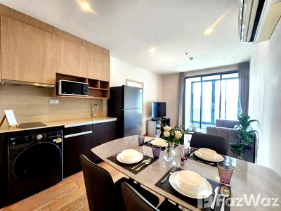 คอนโดให้เช่า : คอนโดให้เช่า 2 ห้องนอน ในโครงการ คิว ชิดลม-เพชรบุรี 1976573