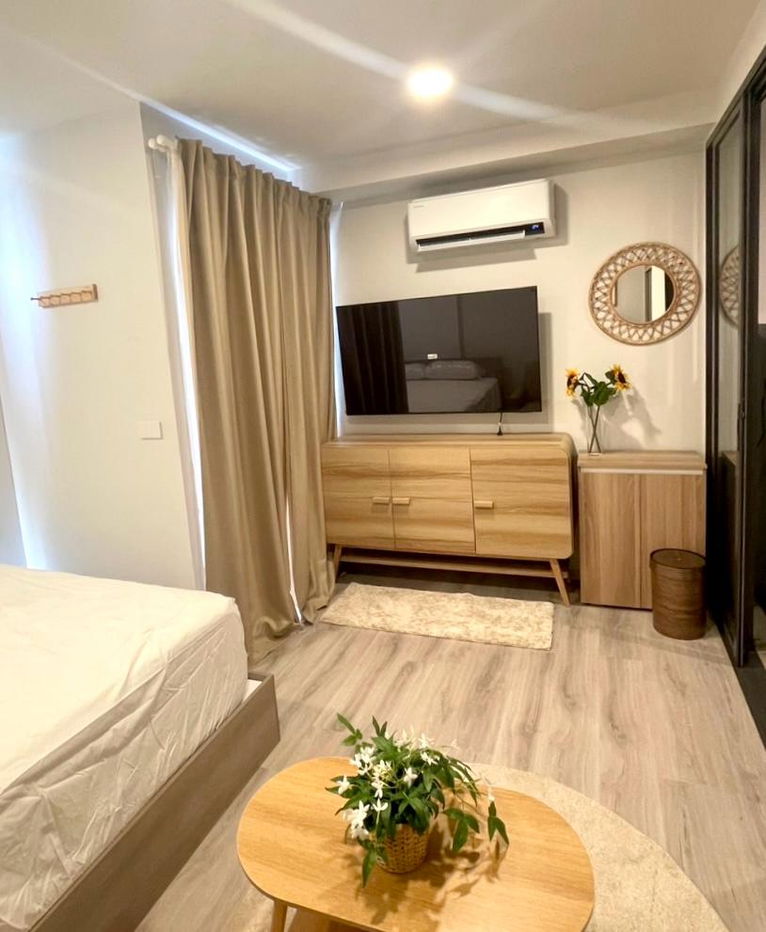 picture Quintara Mhy'gen Ratchada Huaikhwang, a condo near Huai Khwang MRT , studio room for rent, 13.5k baht - 2/15