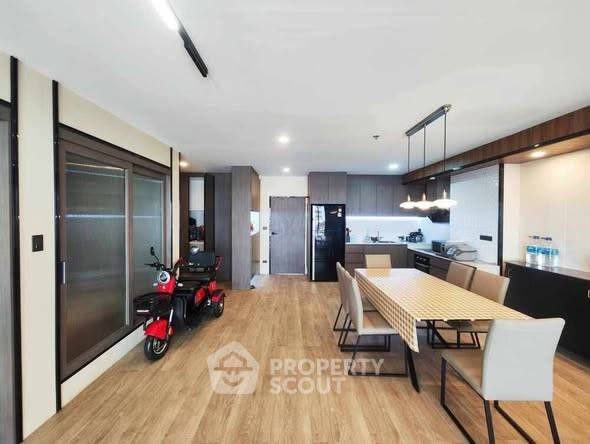 picture 2-BR Condo at View Talay 5 Condominium Jomtien close to Jomtien Beach (ID 2577886) - 3/10
