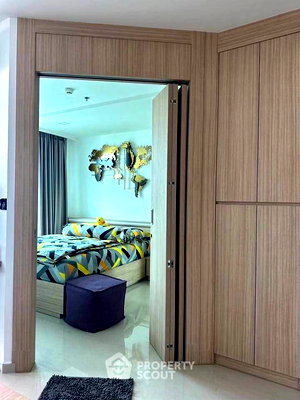 Condos for sale Soi Buakhao : 1-BR Condo at City Garden Tower Condominium close to Pattaya South (ID 2577169)