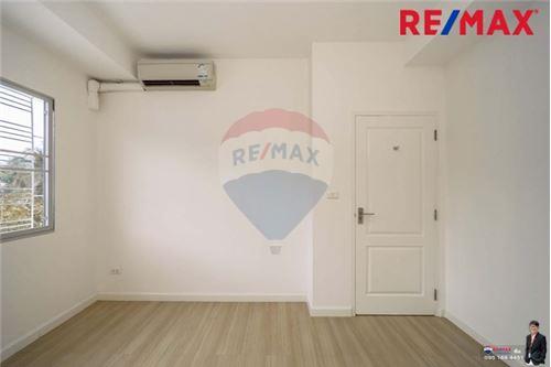 รูป [920091001-1341] ขายบ้านพุทธบูชา บ้านใหม่1พุทธบูชา36 - รูปที่ 27/55