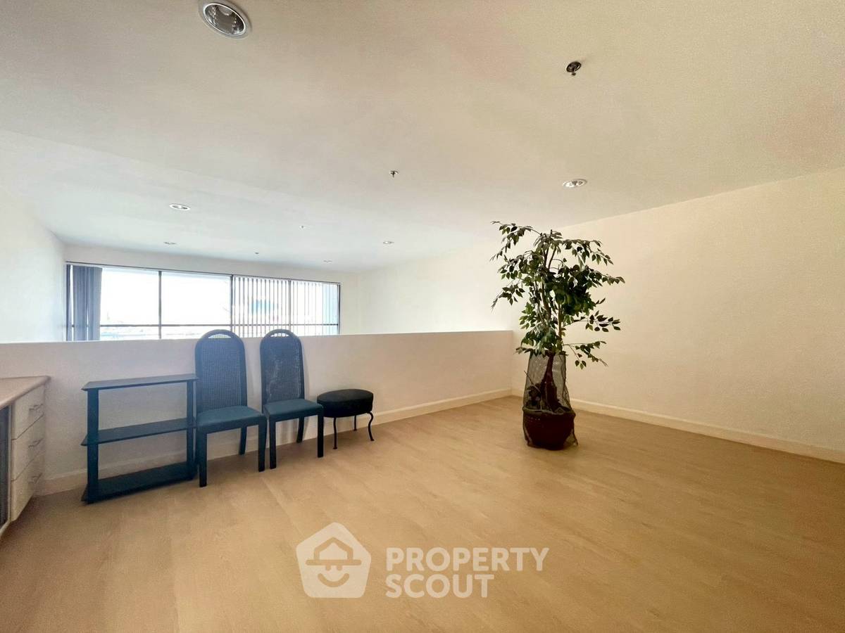 รูป คอนโด 3-ห้องนอน ที่ เกียรติธานี ซิตี้แมนชั่น ใกล้ MRT เพชรบุรี (ID 2578544) - รูปที่ 10/17