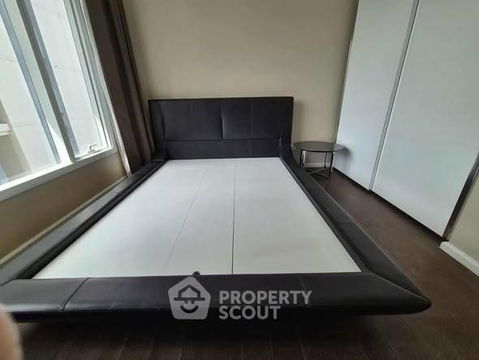 2-BR Condo at The Saint Residences near MRT Phahon Yothin (ID 2578525)