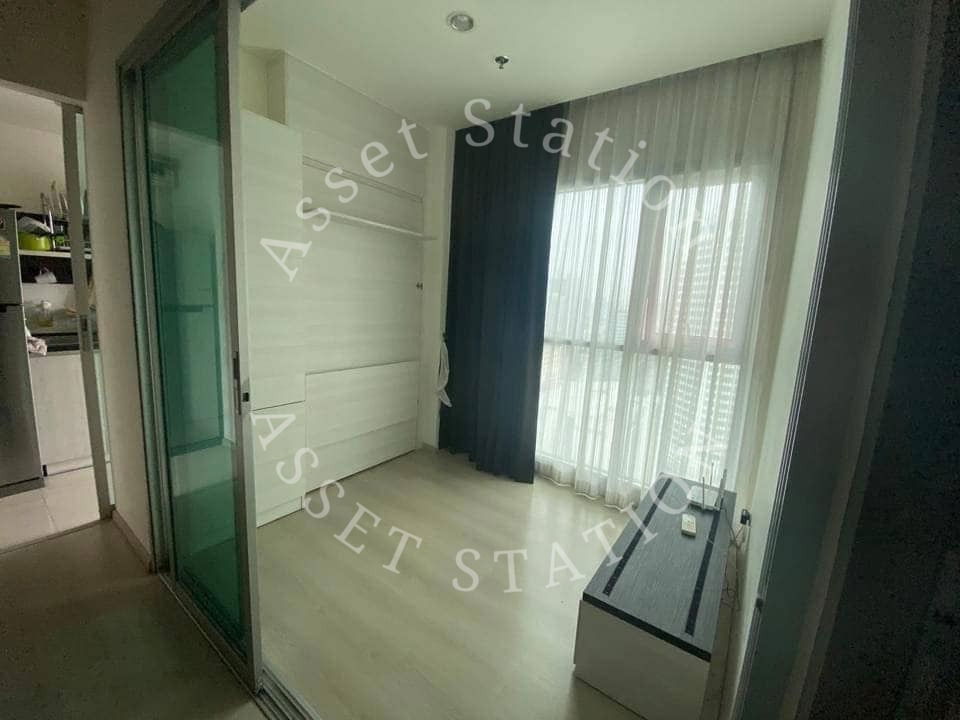 รูป 🏢💎ขายด่วน Life Ratchadapisek ราคาดี ลงทุนก็คุ้มอยู่เองก็สบาย MRT ห้วยขวาง🏢✨ - รูปที่ 3/8