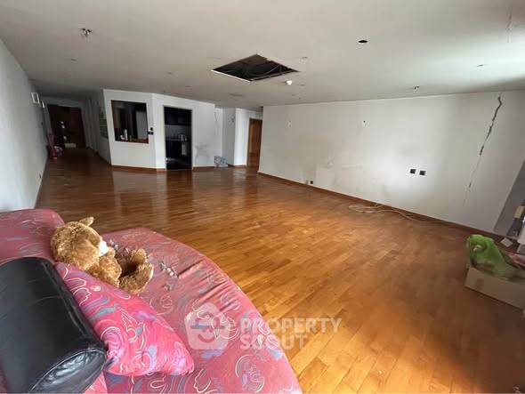 รูป คอนโด 2-ห้องนอน ที่ ลาส โคลินาส ใกล้ BTS อโศก (ID 2578456) - รูปที่ 4/10