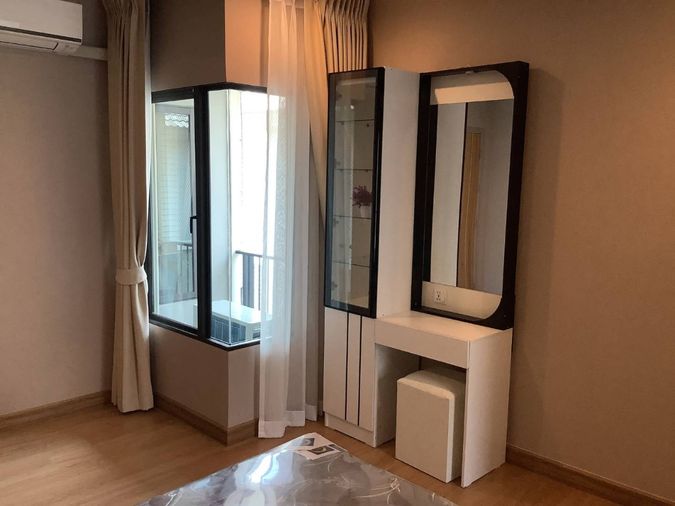 6-bed house for rent, 275 sqm, 60 sq wah, Passorn Songprapa