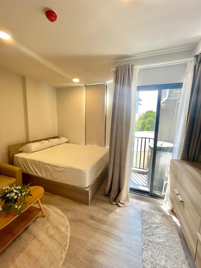 picture Quintara Mhy'gen Ratchada Huaikhwang, a condo near Huai Khwang MRT , studio room for rent, 13.5k baht - 6/15