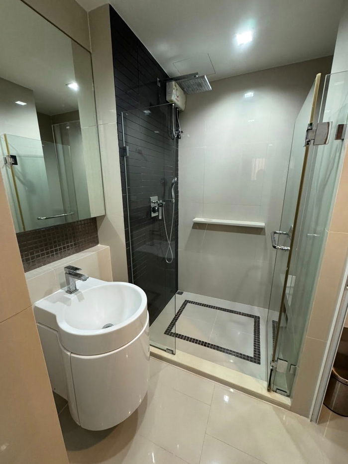 picture ST0549 Rhythm Phahol - Ari ST0549 - 7/21