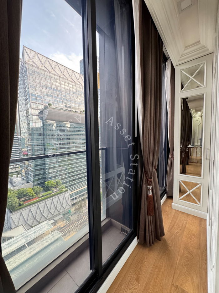 picture ✨📣 NOBLE PLOENCHIT Condo — Noble Ploenchit 🚄 Easy transportation, directly connected to BTS Ploenchit Station - 6/6
