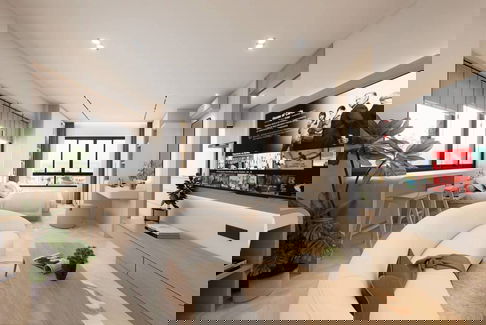 For Sale: D Condo Campus – CMU, New Building, Unit Under Renovation (ID:1296CS)