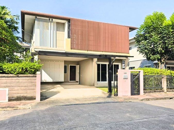 บ้านเดี่ยว The Plant เอ็กซ์คลูซีฟ สรงประภา ทำเลทอง ใกล้ถนนสรงประภา สนามบินดอนเมือง เดินทางสะดวกสุดๆ พื้นที่ 52.3 ตร.ว.  ราคาดีที่สุดในโซน 